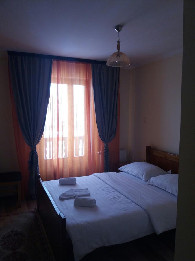 Motel Restoran Gurman บันยาลูกา ภายนอก รูปภาพ